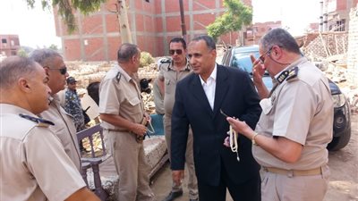 سكرتير مساعد القليوبية يقود حملة مكبرة لإزالة المخالفات والإشغالات ببنها وقليوب (صور)
