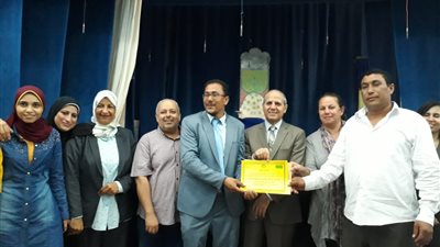 وكيل تعليم الفيوم يشهد ختام نادي الطفل الصيفي لعدد 4 مدارس إبتدائية بإطسا