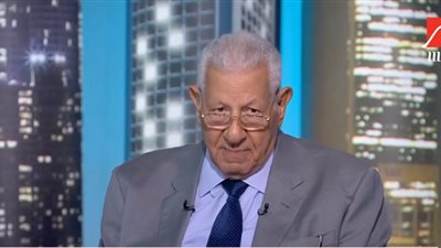 مكرم محمد أحمد: القوات المسلحة تتعرض لحملة قذرة لتشويهها (فيديو)