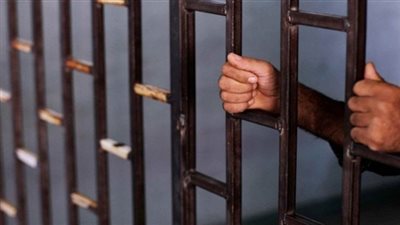 المؤبد لعاطل قتل آخر بـ