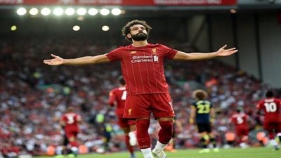 أسطورة كتالونية : صلاح سيخلف ميسي أو رونالدو يوماً ما