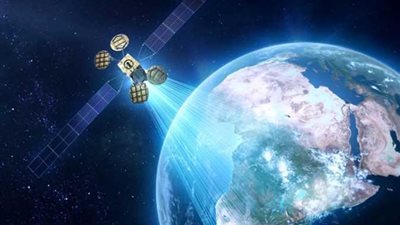 يجمع ويختبر في مصر.. تفاصيل إنشاء القمر الصناعي 