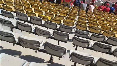 جماهير الأهلي تظهر في مدرجات ستاد برج العرب