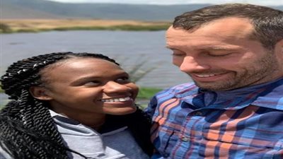 رجل يغرق أثناء تقديم عرض زواج لصديقته 