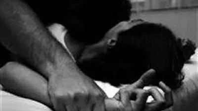 تركتها والدتها منذ 13 عاما.. حكاية سارة التي اغتصبها والدها وأعمامها بكرداسة