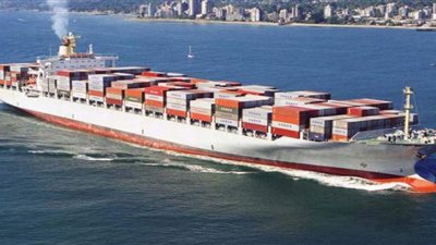 العاملون بـ