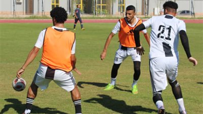 الحمام يعسكر بالعلمين استعدادا للموسم الجديد