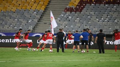 الأهلي يطمئن على الثنائي المصاب