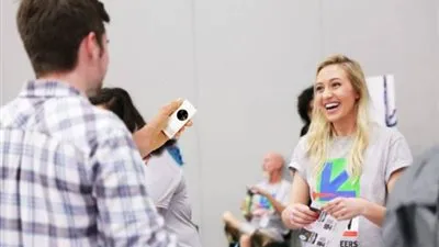 لا توجد لغة 