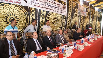 محافظ قنا: إنهاء 122 خصومة ثأرية خلال خمسة سنوات (صور)