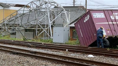 إعصار قوي يتسبب في انقطاع التيار الكهربائي بكوريا الجنوبية