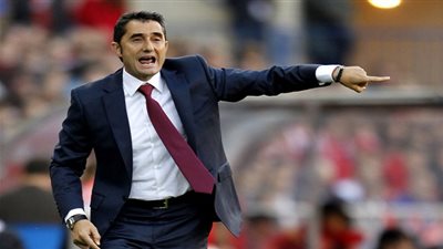 4 أسباب لإقالة فالفيردي من تدريب برشلونة