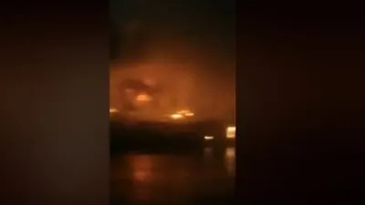 الحماية المدنية تتمكن من إخماد حريق هائل بالقرب من محطة قطار السكة الحديد (فيديو)