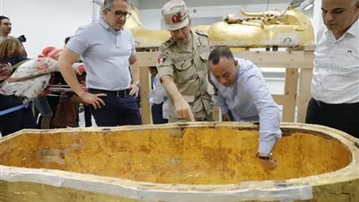 تعرف على مراحل نقل القطع الأثرية للمتحف الكبير