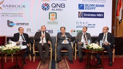 رئيس البورصة: تم تغيير منهجية جذب الشركات الجديدة للقيد إلي نظام 