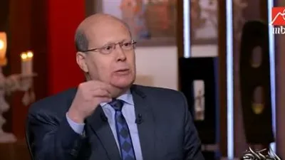 عبد الحليم قنديل: لا يستطيع شخص عاقل إنكار وجود إنجازات تجري على أرض مصر (فيديو)