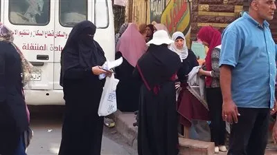 علاج 374 حالة خلال قافلة طبية بعزبة 