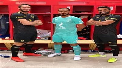الأهلي يحقق في واقعة تسريب قميص الفريق الجديد