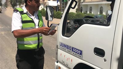 تحرير 4123 مخالفة مرورية بالجيزة خلال 24 ساعة