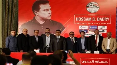 البدري يعلق على التعامل مع محمد صلاح وأزماته والتصويت بالفيفا