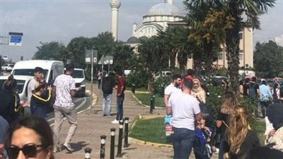 إخلاء عشرات المدارس في إسطنبول نتيجة الزلزال