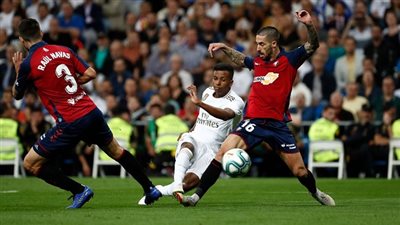 أهداف مباراة الريال ضد أوساسونا في مسابقة الدوري الإسباني (2-0)