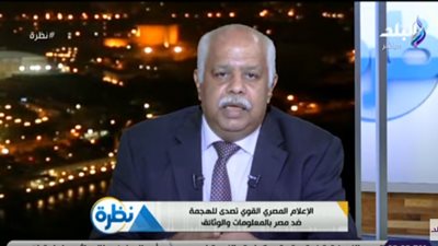 حمدي رزق محذرًا المصريين من الإخوان: 