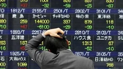 الأسهم اليابانية تحقق أكبر خسارة لها في خمس أسابيع