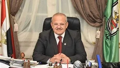 رئيس جامعة القاهرة: غدر الإرهاب بالأبرياء هو الرقصة الأخيرة التي تثبت عجزه
