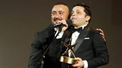 ختام مهرجان الجونة السينمائي.. هند صبري 