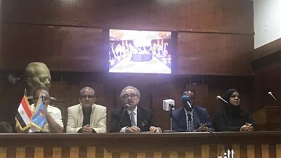 رئيس اتحاد كتاب الجزائر: مصر تتعرض لمؤامرة إرهابية 