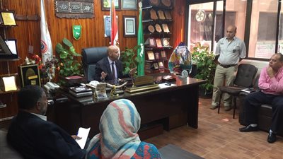 وكيل صحة الشرقية يناقش تطوير أقسام الرعاية الحرجة والعاجلة بالمستشفيات 