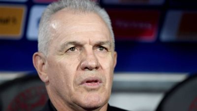 مدرب منتخب مصر السابق مرشحًا لقيادة مُتذيل الدوري الإماراتي