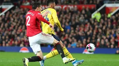 ترتيب الدوري الإنجليزي بعد تعادل مانشستر يونايتد مع أرسنال 