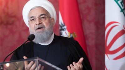 القضاء الإيراني يسجن شقيق الرئيس حسن روحاني