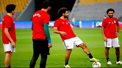 اللقاء الأول بين حسام البدري ومحمد صلاح