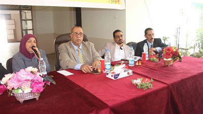 حفل استقبال الطلاب الجدد بالمعهد الفني للتمريض بجنوب الوادي (صور)