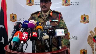 بيان للجيش الليبي حول الضربات الجوية على مطاري معيتيقة ومصراتة