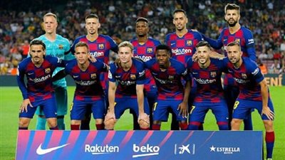 ميسي يغيب.. تعرف علي التشكيل المتوقع لقمة برشلونة وإنتر ميلان