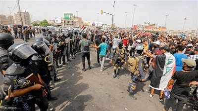 السلطات العراقية تعلن حجب مواقع التواصل الاجتماعي لمواجهة التظاهرات
