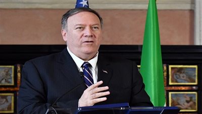 بومبيو: شاركت في مكالمة ترامب ونظيره الأوكراني وكانت مشروعة