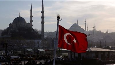 إيرانيون في تركيا يكتشفون وسائل للتحايل على العقوبات