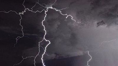 الهيئة العامة للأرصاد: أمطار رعدية وعوالق ترابية على مكة والمدينة