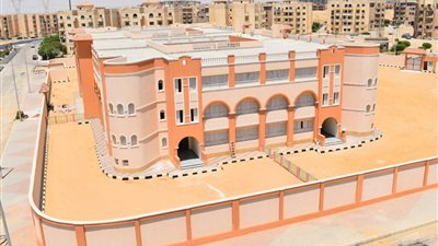 وزير الإسكان: تسليم مدرستين متعددتي المراحل التعليمية بمدينة الشروق بتكلفة 28.5 مليون جنيه