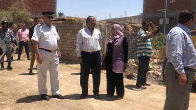 إخلاء 7 أسر من عقار عقب حدوث انهيار جزئي في السويس