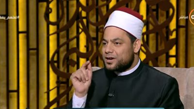 أزهري: يجوز إخراج الصدقة لغير المسلم.. بشرطين (فيديو)