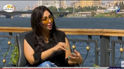 شاهيناز عن خلعها للحجاب: 