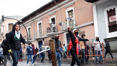 إعلان الطوارئ في الإكوادور بعد احتجاجات على رفع أسعار الوقود