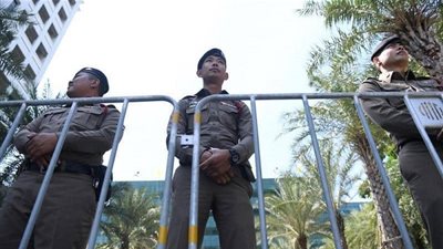 قاض تايلاندي يطلق النار على نفسه بقاعة المحكمة