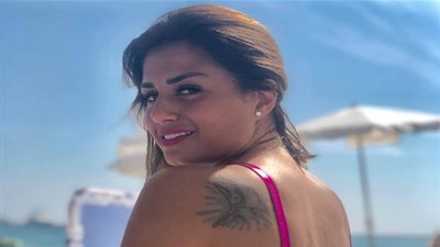 بصورة مثيرة.. منة فضالي تعترف بأخطائها: 